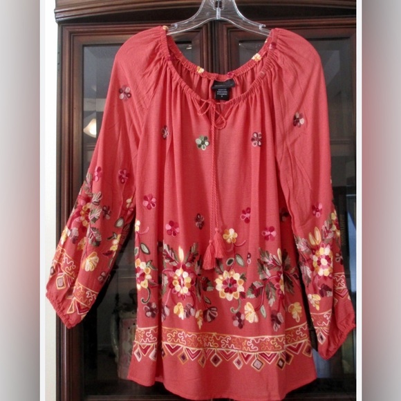 Liv Los Angeles Tops - LIV Los Angeles Anthropologie Coral Embroidered Peasant Boho Top Blouse size XL